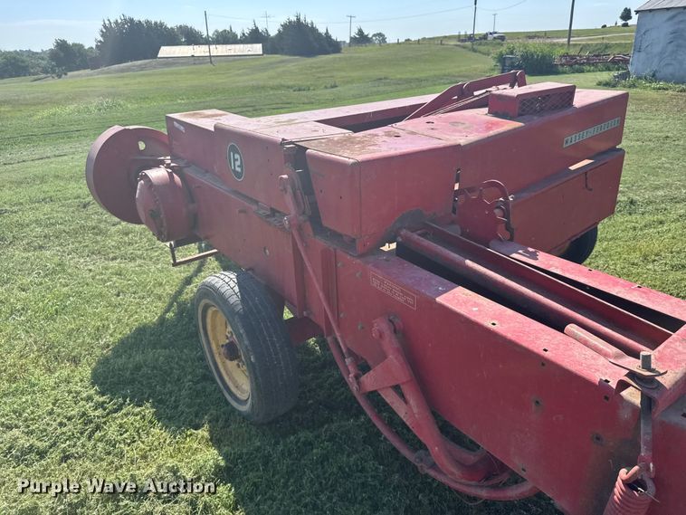 image for item DY3011 Massey Ferguson 12 small square baler