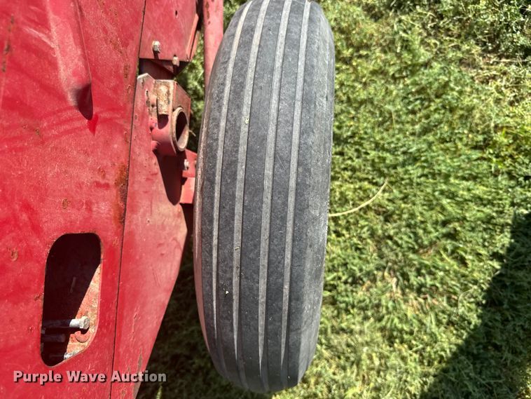 image for item DY3011 Massey Ferguson 12 small square baler