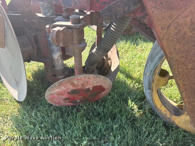 image for item DY3013 Dempster planter