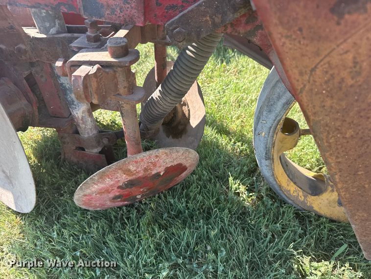 image for item DY3013 Dempster planter
