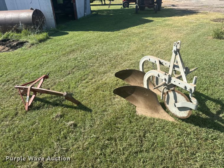 image for item DY3014 Ferguson plow