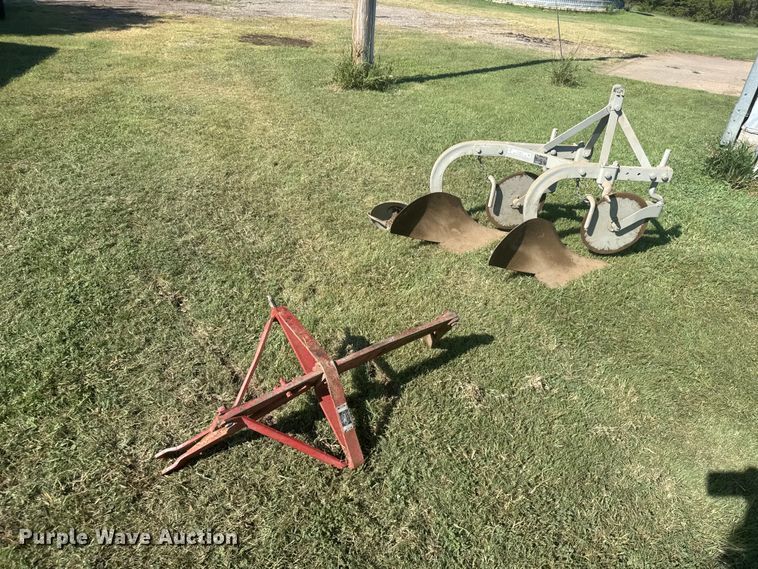 image for item DY3014 Ferguson plow