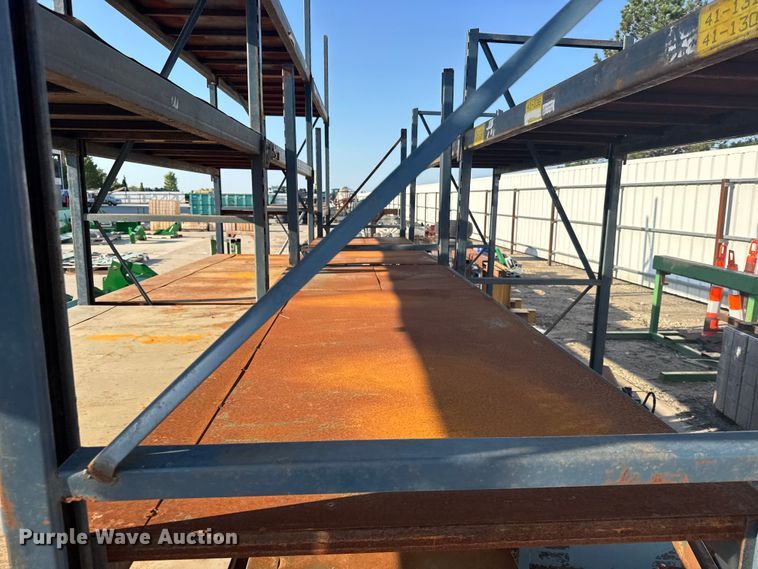 image for item DY3016 Approximately 9 sections of pallet racking