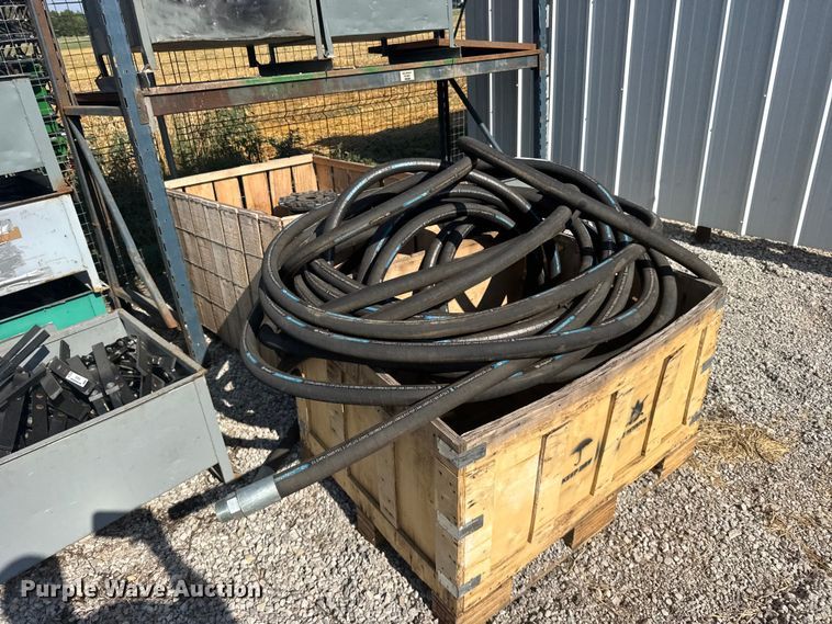 image for item DY3017 Hydraulic hose and fittings