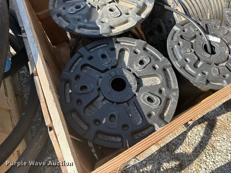 image for item DY3017 Hydraulic hose and fittings