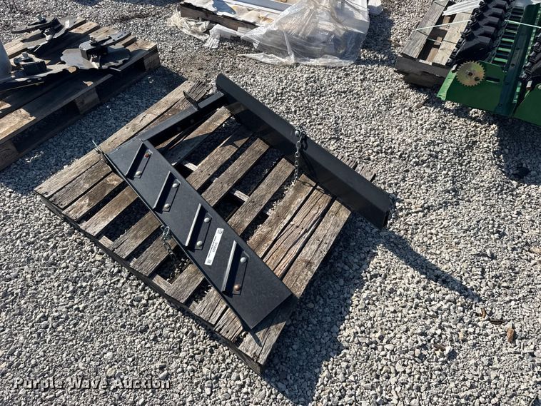image for item DY3023 Massey Ferguson bale ramp