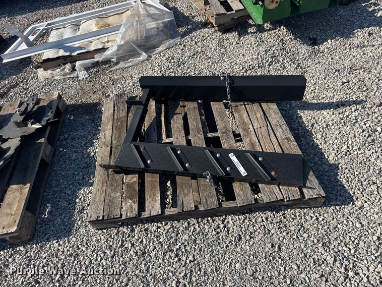 image for item DY3023 Massey Ferguson bale ramp