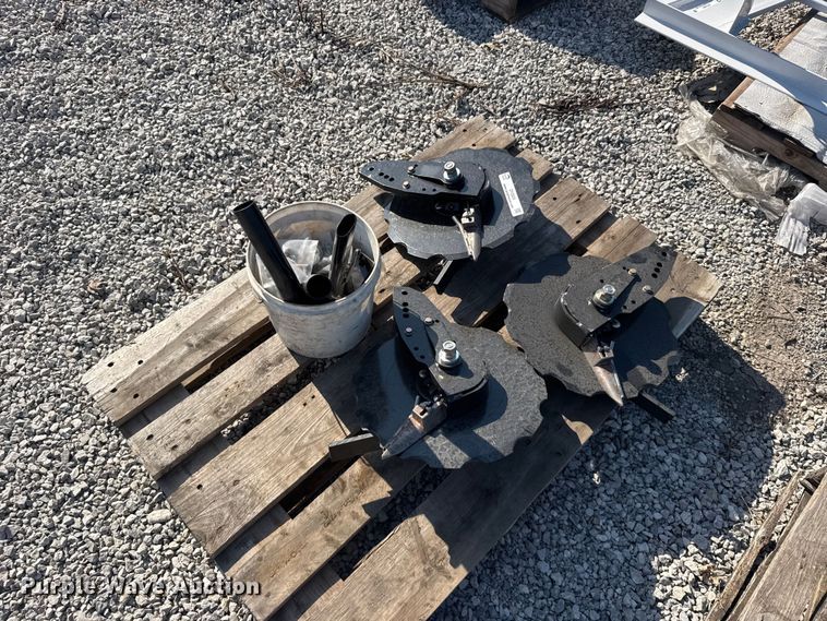 image for item DY3024 Planter parts