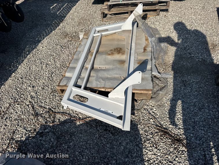 image for item DY3025 Head ache rack