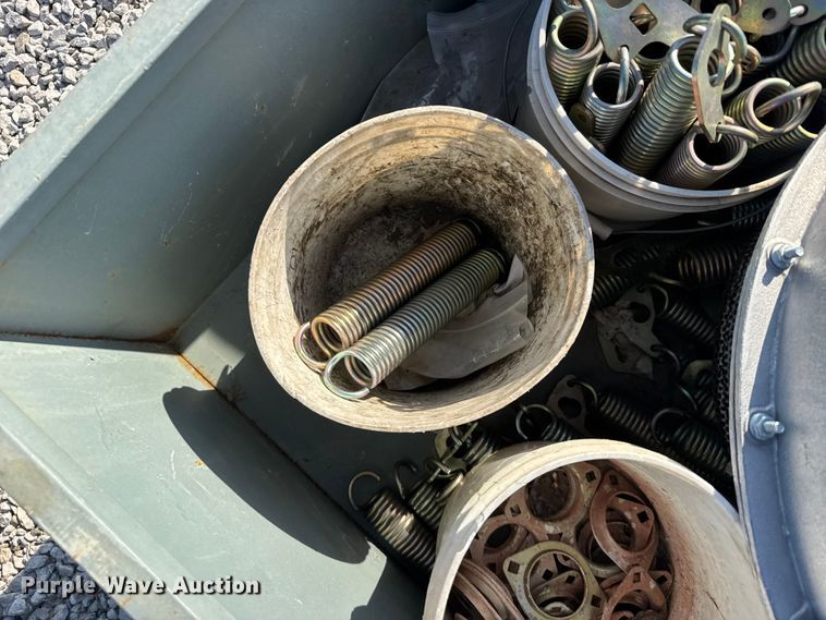 image for item DY3032 Planter parts