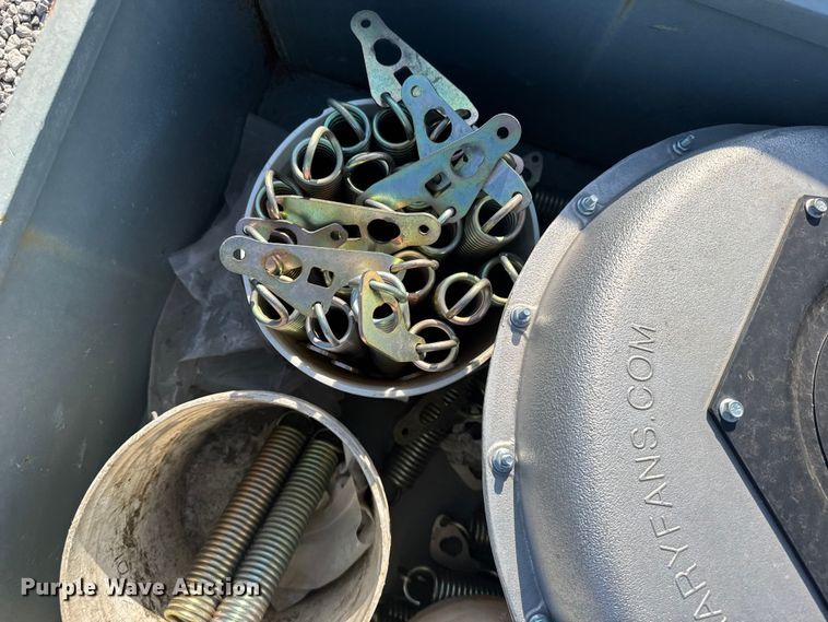 image for item DY3032 Planter parts