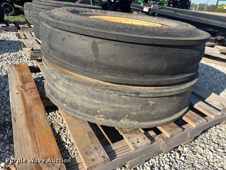 image for item DY3043 (2) SWT 7.50-20 tires and wheels 