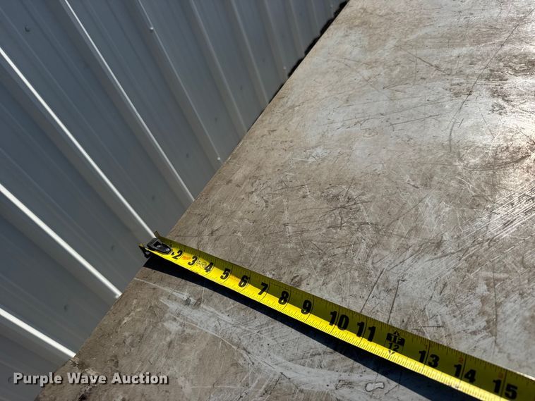 image for item DY3049 Metal shelf