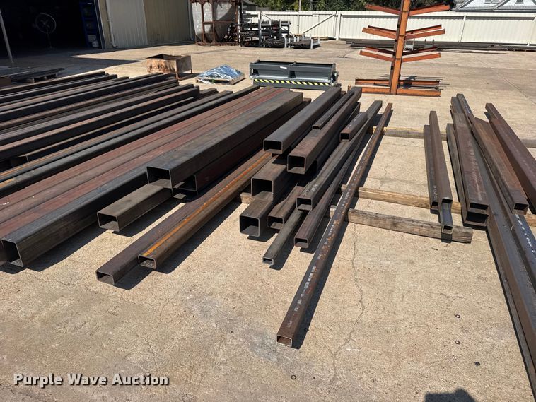 image for item DY3051 Box tubing