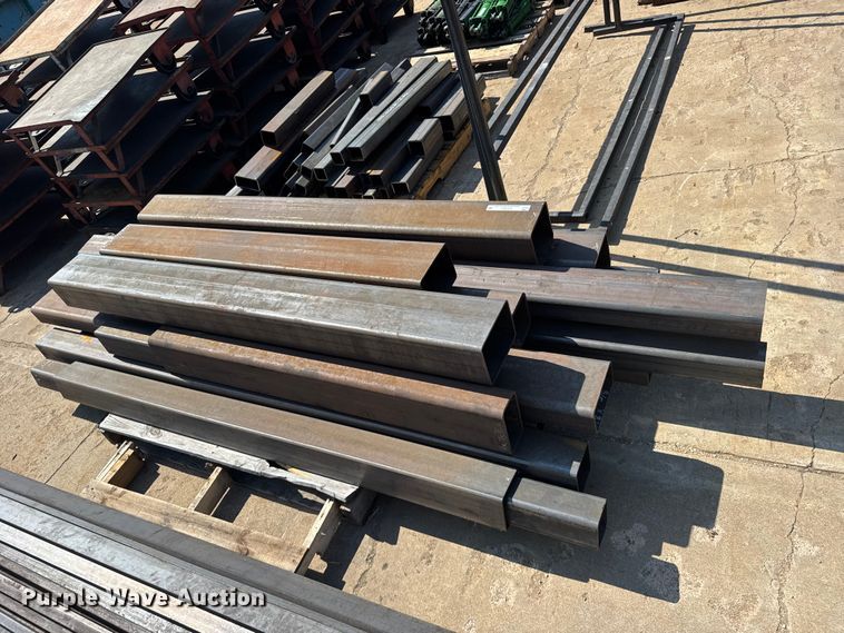image for item DY3051 Box tubing