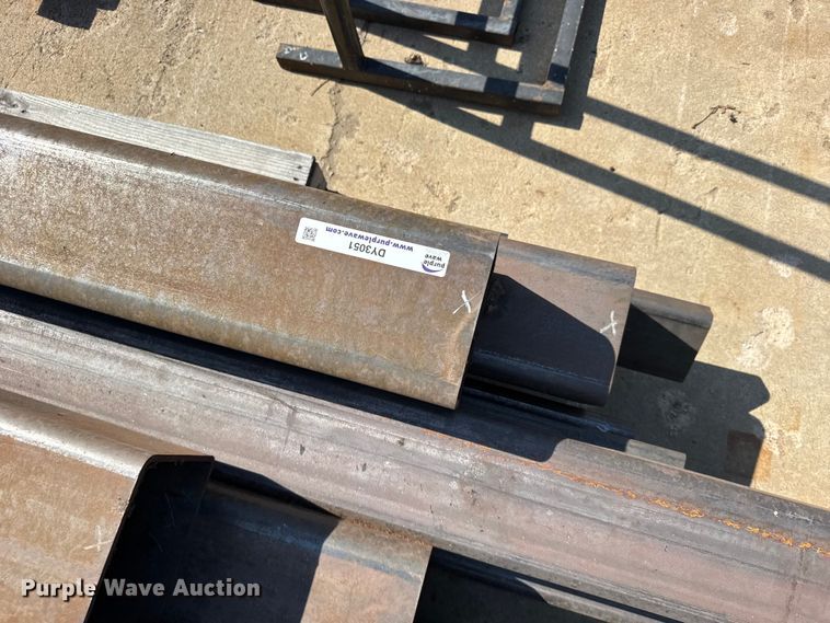 image for item DY3051 Box tubing