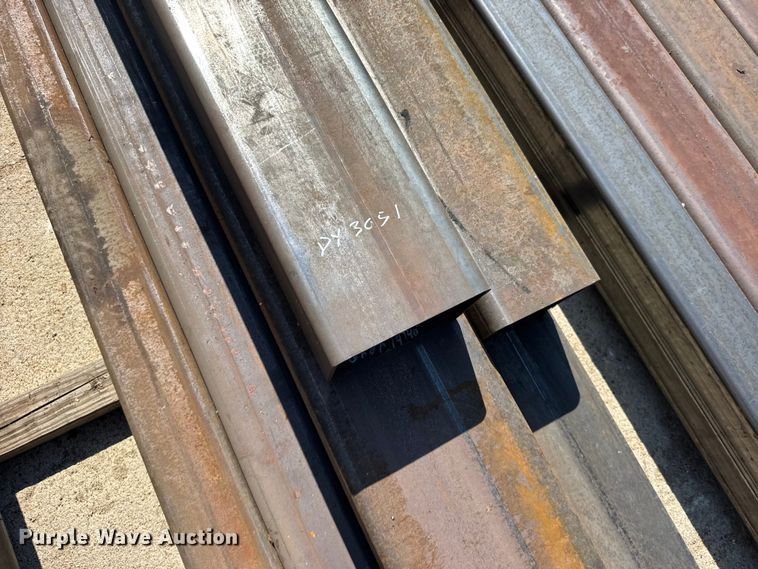 image for item DY3051 Box tubing