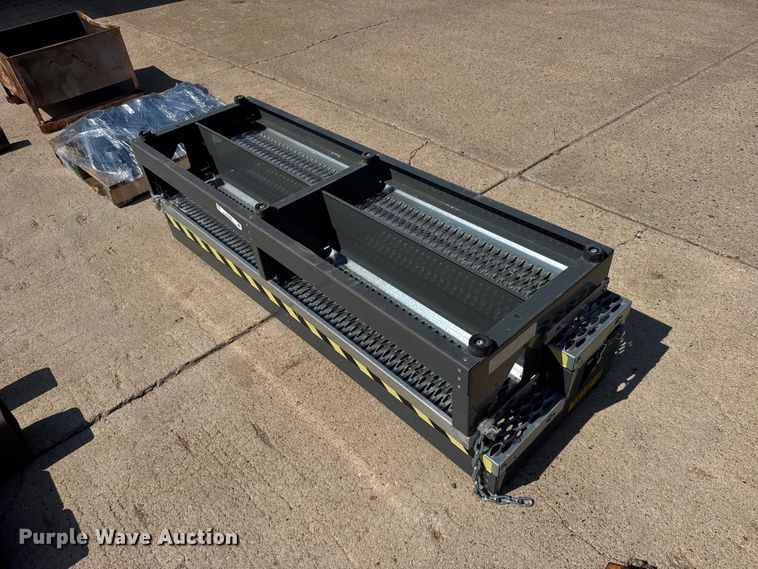 Metal steps
