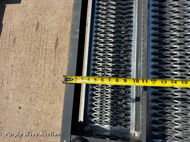 image for item DY3056 Metal steps
