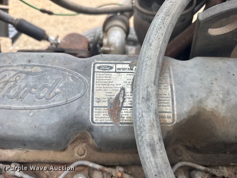 image for item DY3075 1989 Ford LT8000 grain truck