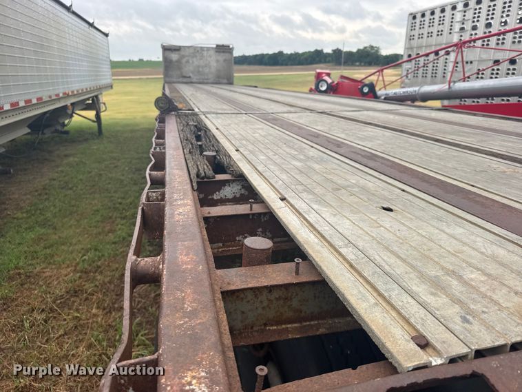 image for item DY3078 1988 Transcraft flatbed trailer