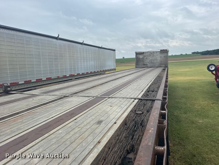 image for item DY3078 1988 Transcraft flatbed trailer