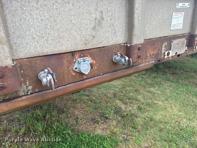 image for item DY3078 1988 Transcraft flatbed trailer