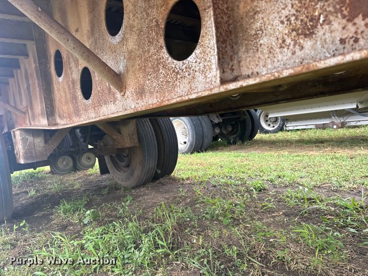 image for item DY3078 1988 Transcraft flatbed trailer