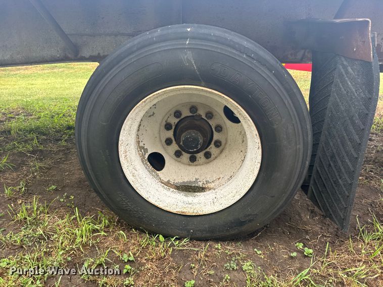 image for item DY3078 1988 Transcraft flatbed trailer