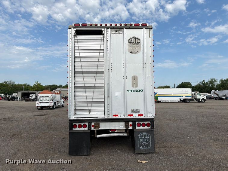 image for item EG9295 2006 Merritt 53X102X15XNX18X019X00SAMW livestock trailer