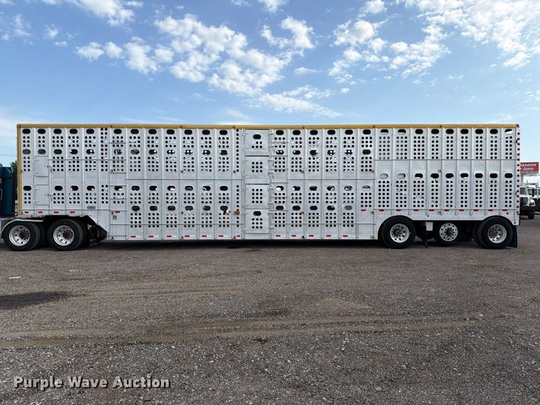 image for item EG9295 2006 Merritt 53X102X15XNX18X019X00SAMW livestock trailer