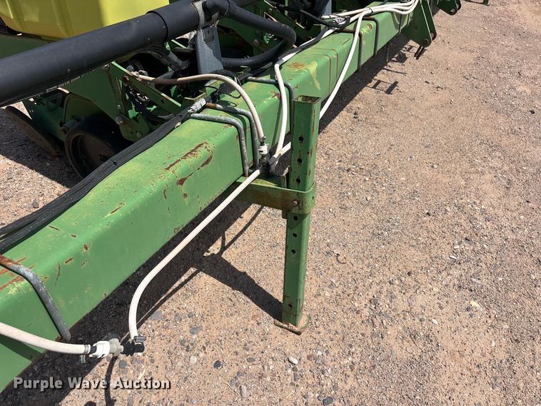 image for item EL2533 John Deere 1700 planter