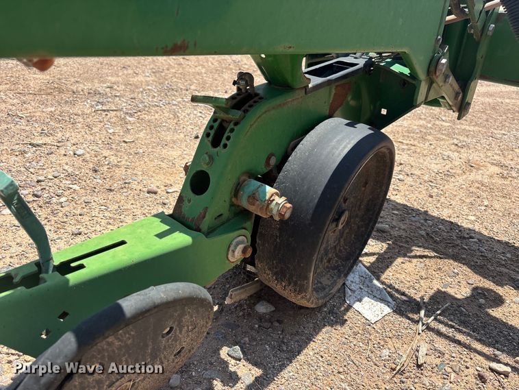 image for item EL2533 John Deere 1700 planter