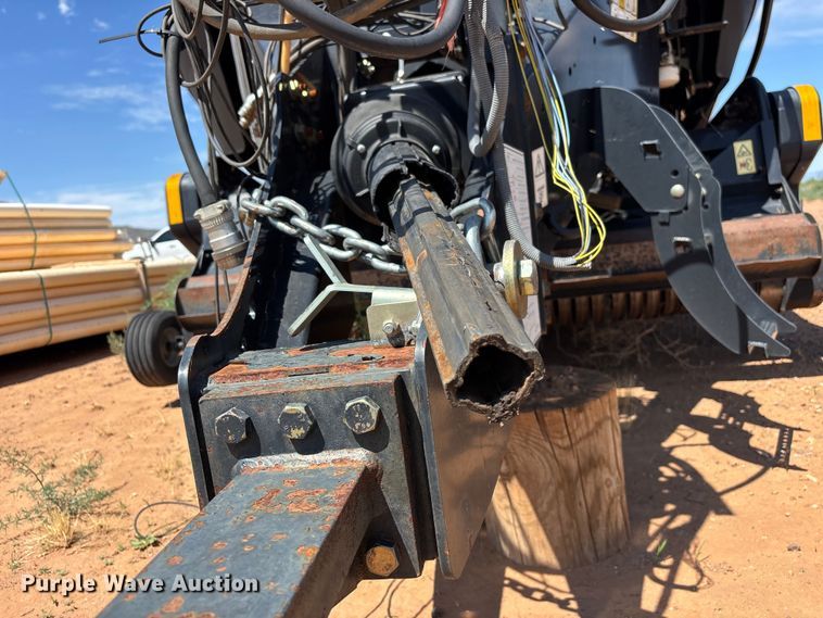 image for item EL2565 2014 Case ST6 large square baler