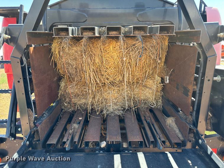 image for item EL2565 2014 Case ST6 large square baler