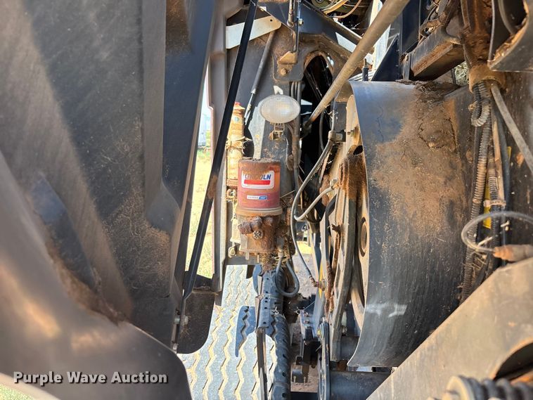 image for item EL2565 2014 Case ST6 large square baler