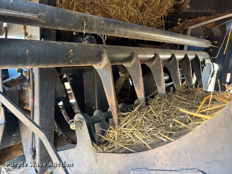 image for item EL2565 2014 Case ST6 large square baler