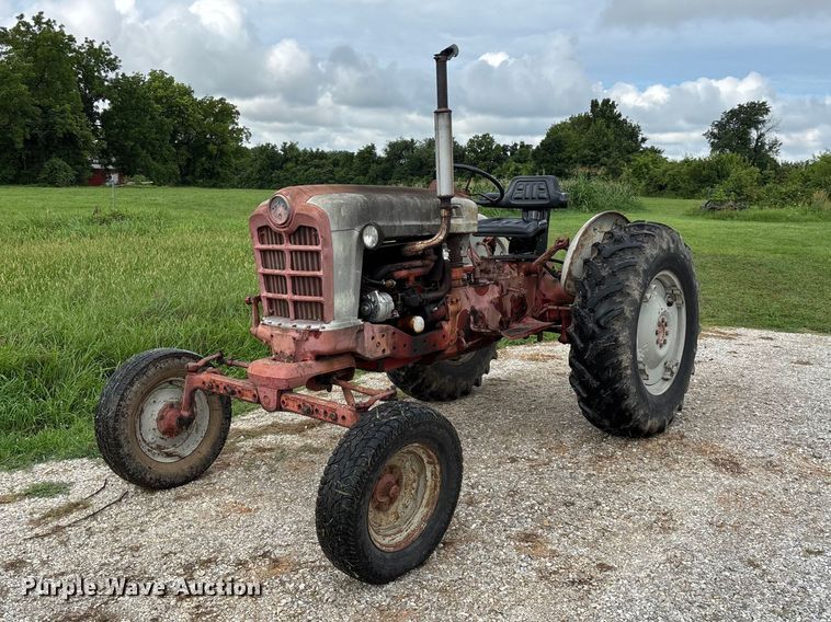 1958 Ford 901 tractor