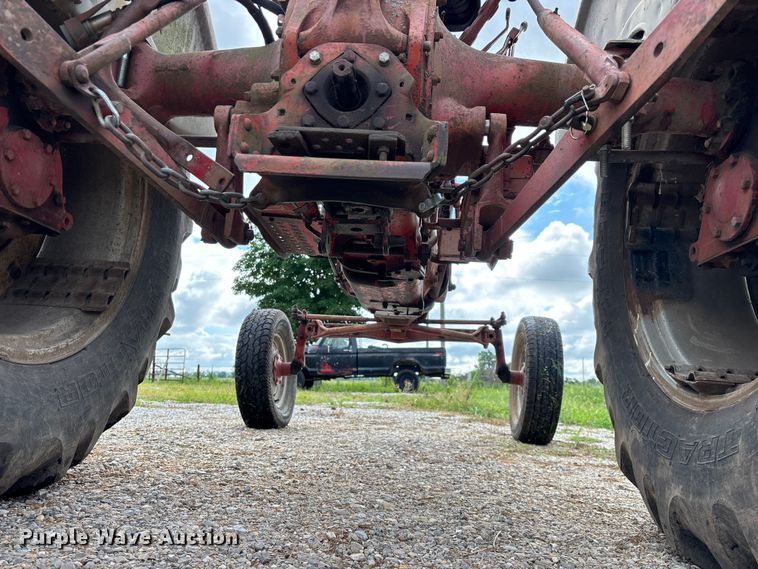 image for item EO4395 1958 Ford 901 tractor