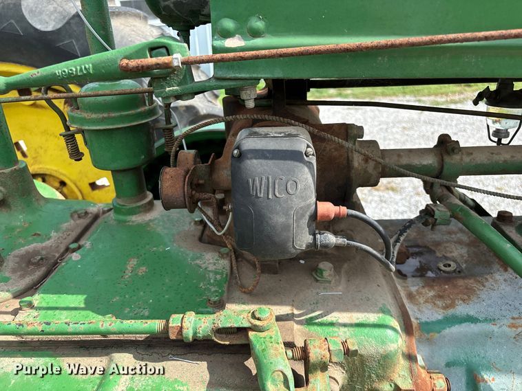 image for item EO4398 1938 John Deere A tractor