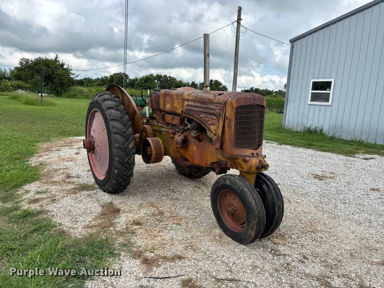 image for item EO4399 1948 Minneapolis-Moline ZTU tractor