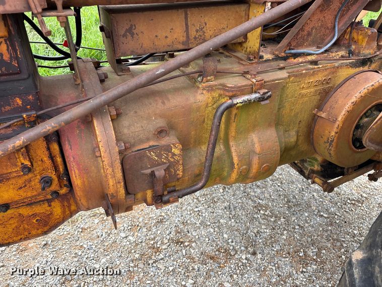 image for item EO4399 1948 Minneapolis-Moline ZTU tractor