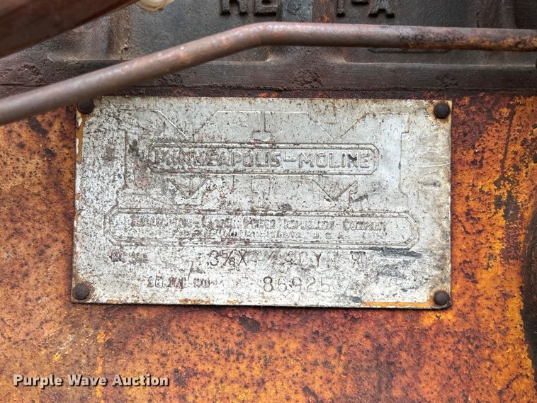image for item EO4399 1948 Minneapolis-Moline ZTU tractor