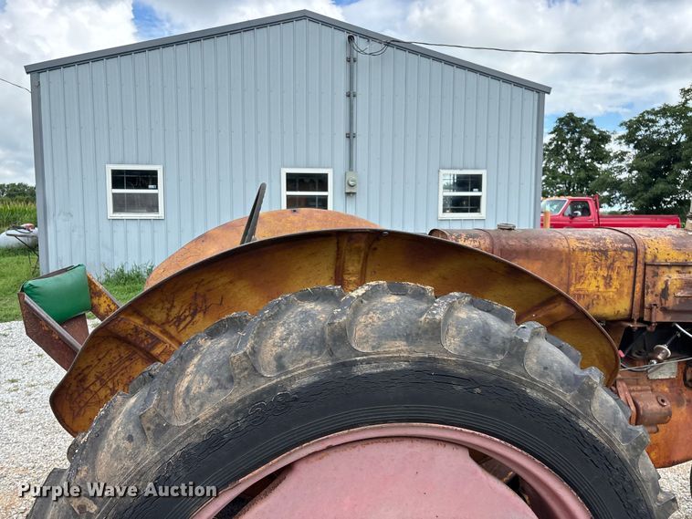 image for item EO4399 1948 Minneapolis-Moline ZTU tractor
