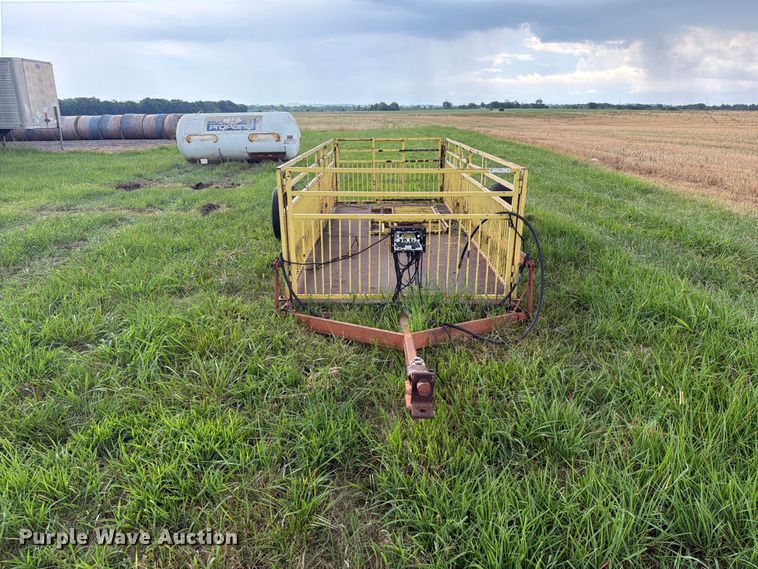 image for item EO8626 Plymouth MFG 510016 livestock transport wagon