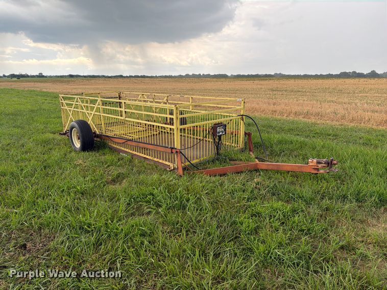 image for item EO8626 Plymouth MFG 510016 livestock transport wagon