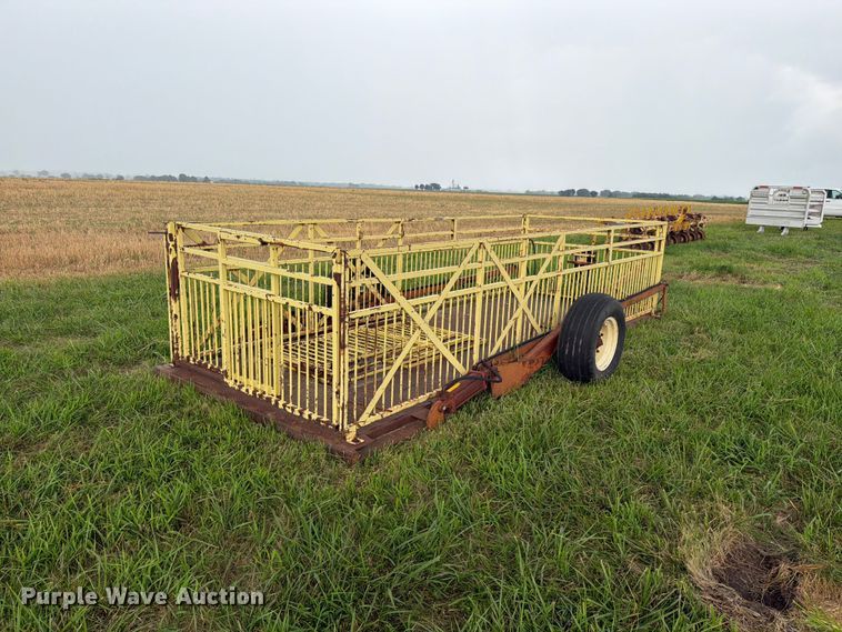 image for item EO8626 Plymouth MFG 510016 livestock transport wagon