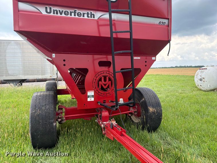 image for item EO8630 Unverferth GW-630 gravity wagon