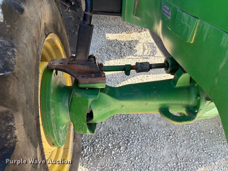 image for item EO8639 2007 John Deere 7830 MFWD tractor