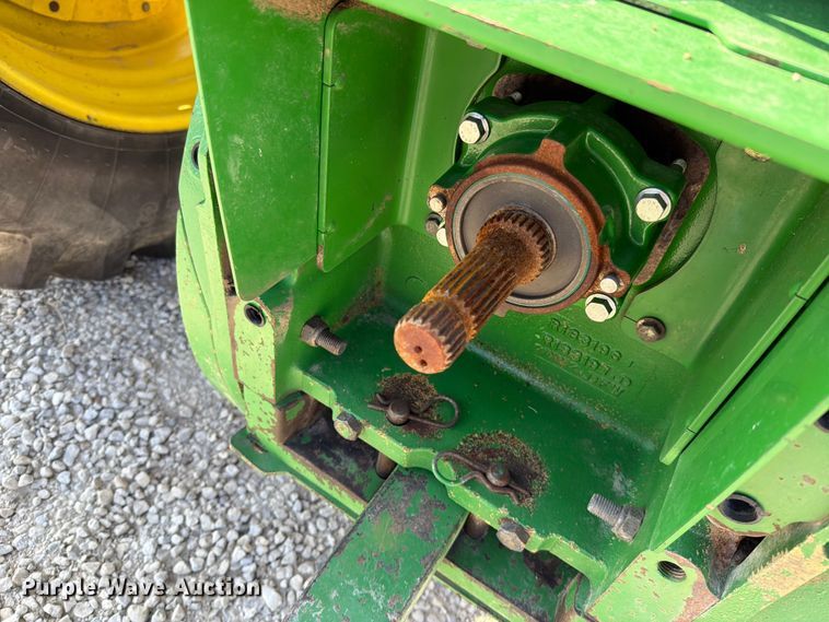 image for item EO8639 2007 John Deere 7830 MFWD tractor